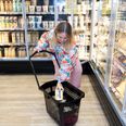 Sænker regeringen fødevaremomsen vil det spare den danske børnefamlie for omkring 350 kroner om måneden, mens en enlig vil spare cirka 160 kroner. Foto: Cecilie Rolvung/Ritzau Scanpix