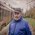 Den 71-årige Henning Pedersen mener, at lukningen af Hovmarken Station vil gå ud over hele området. Foto: Martin Thomas Ford