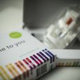 Formand for foreningen Danske Slægtsforskere Kirsten Sanders fortæller, at DNA-test i øjeblikket er populære blandt danske slægtsforskere. Foto: Erik Baradat/Ritzau Scanpix.