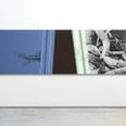 Det er udklippede, iturevne og sammensatte billeder, som afspejler, hvad der i øjeblikket interesserer Lisbeth Eugenie Christensen i billederne i udstillingen "Hello Time" på Galleri Lene Bilgrav. Pressefoto
