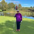 Bodil Søgaard præsterede hole in one på hul 4 på Grenaa Golfklubs bane. Pressebillede