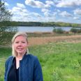 Medinitiativtager til gruppen »Bevar naturen ved Årslev Engsø,« Anne Strandridder, vil fortsætte kampen imod, at der bliver bygget ved Årslev Engsø. Foto: Privat