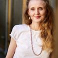 Anne Fenger Schefte er den ene af de to forfattere til bogen. Hun er redaktør og journalist hos mediet Sustainia. Pressefoto