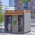 Ni steder i Aarhus kan du finde en Byttebox. Her må du både aflevere og tage genbrugsgenstande. Pressefoto