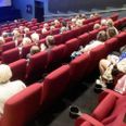 Selvom der ser halvtomt ud, var der faktisk udsolgt til premieren på 'Little Women'. Pressefoto