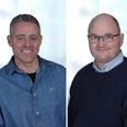 Morten Bang (til venstre) og Søren Frandsen vil komme mangel på deltidsbrandmænd i forkøbet. Pressefotos: Favrskov Kommune