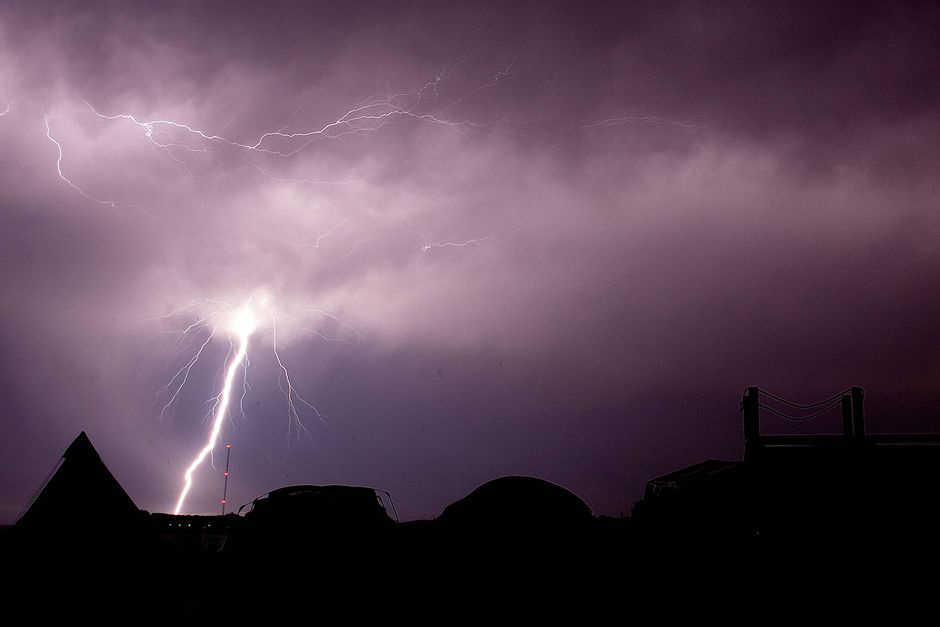 Tirsdag kan Jylland, Fyn, Vest- og Nordsjælland blive ramt af tordenvejr og op mod 25 millimeter regn.