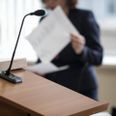 En af medarbejderne blev bedt om at gå hele 22,55 procent ned i løn. Det var ulovligt, har Arbejdsretten slået fast.