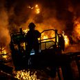 Nytårsaften er der bud efter brandvæsenet. Fire gange så ofte som normalt. Arkivfoto: Anders Rye Skjoldjensen/Ritzau Scanpix