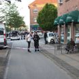 Onsdag aften blev to mænd overfaldet med kniv efter en kontrovers på Sydvest Bodega i Sydhavnen i København. Foto: Presse-fotos.dk.