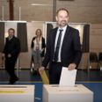 Borgmesteren afgiver sin stemme til kommunalvalget i november. Et valg, der skulle vise sig at give ham og Socialdemokratiet en regulær vælgerlussing. Foto: Liv Møller Kastrup