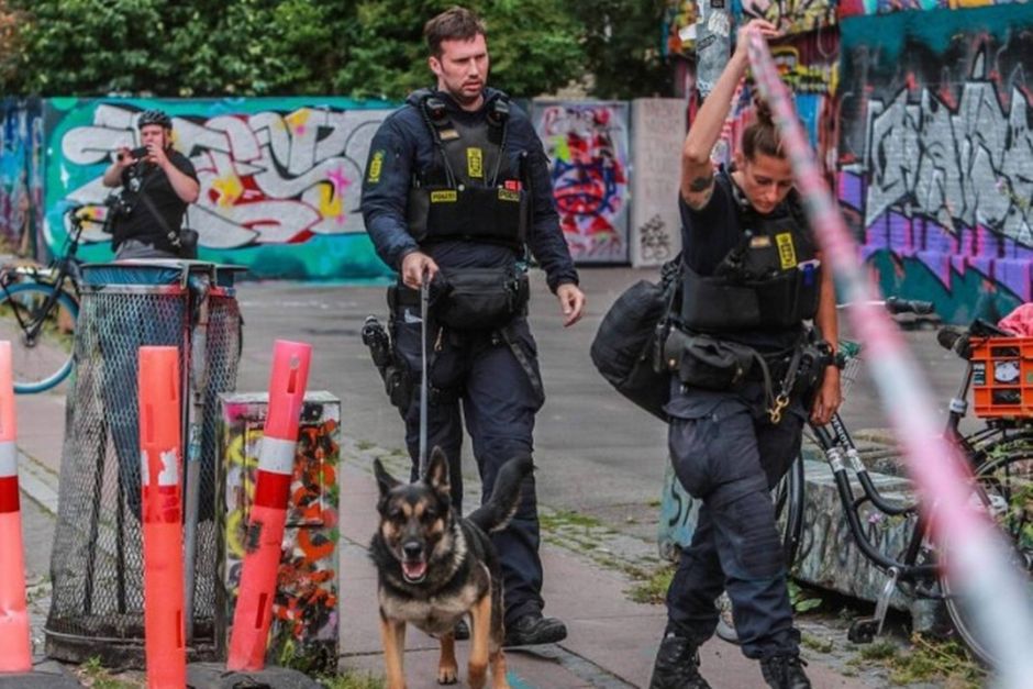 Politiet er massivt til stede på Christiania.