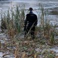 Politiet søgte længe efter et gerningsvåben i området. Foto: Jens Dresling