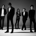 Suede kommer til Aarhus til næste år som en del af bandets Danmarksturné.