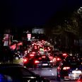 Lørdag aften havde en hel del mennesker samlet sig ved Randers Storcenter på Marsvej til biltræf arrangeret af gruppen "Cars & Coffee". Foto: Presse-fotos.dk