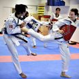 Lisa Kjær Gjessing - til højre - har endnu ikke prøvet at tabe som para-taekwondo-kæmper. Foto: Anita Graversen