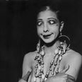 Josephine Baker i det kostume, der gjorde hende verdenskendt. Arkivfoto: Ritzau/scanpix
