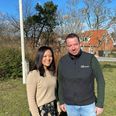 Socialrådgiver Lisa Do, og afdelingsleder Niels Staghøj, har fået 400 henvendelser fra unge i mistrivsel gennem rådgivningen under Ungevejen. Foto: Erland Rasmussen