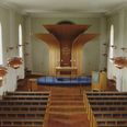 Mens Sct. Pauls Kirke i Hadsten ombygges og får nyt orgel, er der kirkebus til højmesse i Nr. Galten for dem, der ikke selv kan komme frem. Pressefoto