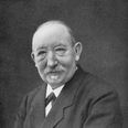 Portræt af arkitekt Sophus Frederik Kühnel. Fotograf Michele Alessio Caprani, ca. 1917, Aarhus Stadsarkiv