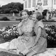 Dronning Ingrid med en ung prinsesse Margrethe på Fredensborg Slot. Arkivfoto: Erik Petersen/Ritzau Scanpix