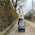 I Destination X var Lisbeth Grove Mikkelsen en af de første, der fik fyldt præcis otte kilo bagage i sin udleverede kuffert. Dermed vandt hun sig en fordel - der endte med at koste hende deltagelsen i programmet. Foto: Cecilie Bisgaard