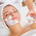 På grund af den manglende praktik, får kosmetologeleverne hos Beauty and Style lov til at forlænge deres uddannelse med op til to måneder, fortæller drifts- og salgsleder Betinna Christensen.