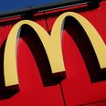 Allerede i januar kunne Din Avis afsløre, at McDonald’s var i spil til at rykke ind i det nye serviceområde. I høringssvarene i forbindelse med en ny lokalplan for området dukkede nemlig illustrationer og billeder op fra McDonald’s. Nu slår et jobopslag det så fast. Foto: Benoit Tessier/Ritzau Scanpix