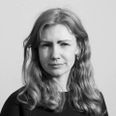 Camilla Bundgaard Larsens drøm om at hjælpe andre til bedre selvværd har ført til, at hun nu også har startet samtalegrupper op via Instagram.