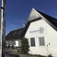 Det er endnu uvist, om Casablanca Hostel bliver åbnet til sæsonen 2019, men der arbejdes lige nu i kulissen på at få fremskyndet processen, så Jørgen Nielsen igen kan tage imod gæster. Arkivfoto