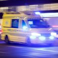 En ambulance blev sendt til stedet, men umiddelbart kom ingen til skade. Arkivfoto: Jens Dresling, Politiken