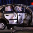 Sådan så bilen ud efter mødet med lygtepælen. Foto: Local Eyes