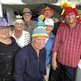 Hattedamerne - og deres mænd - sælger cirka 200 hjemmelavede hatte i løbet af Smukfest. Team Hattedamerne består af Lisbeth og Preben Hyldegaard, Kirsten Holm, Flemming Bøgelund, Lene og Morten Mortensen, Anne Mette Haubjerg og ikke mindst Poul Vase. Foto: Sonne