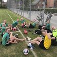 De glade Hasselager-kvinder holder humøret højt trods de dårlige resultater.