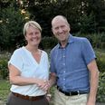 Spidskandidat for Liberal Alliance i Norddjurs Kommune, Stinne Thorsen Kvorning, byder Dag Kristiansen velkommen som kandidat til KV25. . Pressefoto