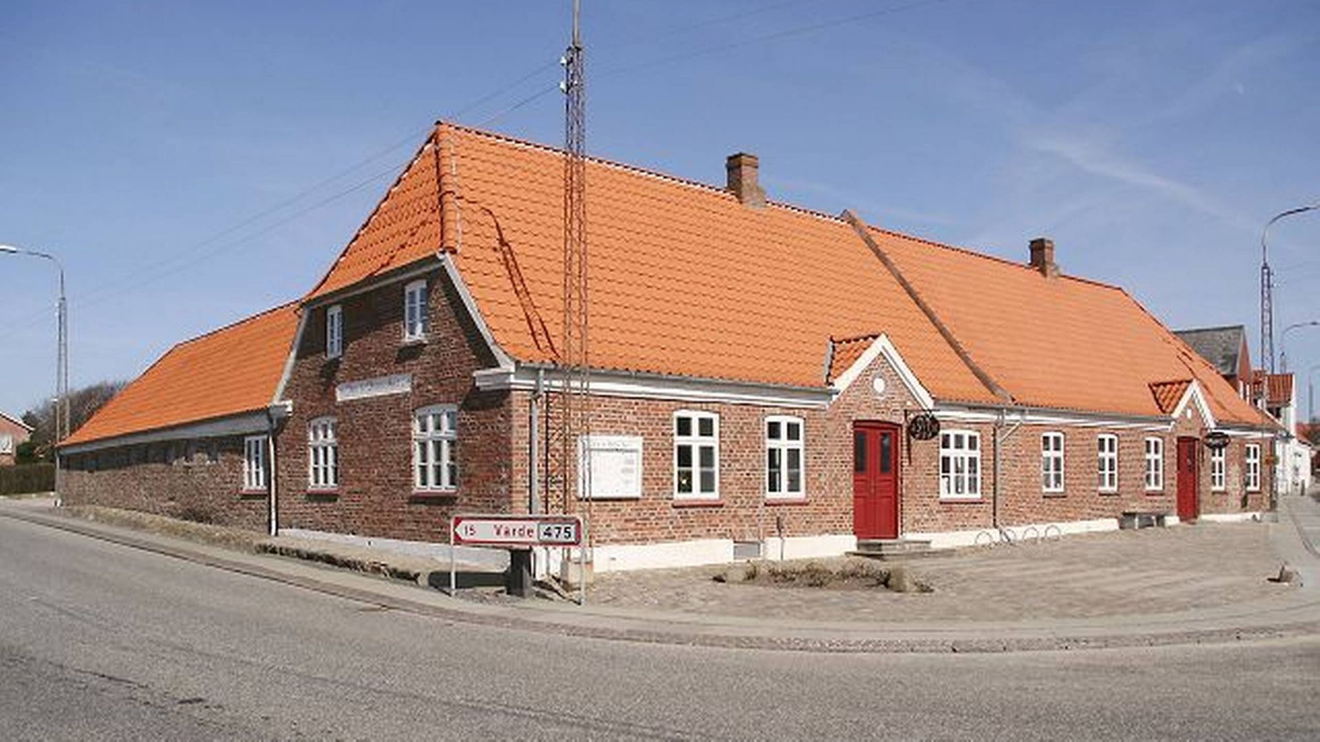 Tilbygning og erhvervsbyggeri ved Jon & Dittes Hus i Hjerting