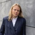 Glenn Bech besøger Langenæskirken 1. juni som en del af Aarhus Pride Warm Up. Pressefoto