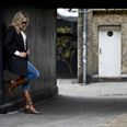 Anne Linnet på Trinbrættet ved Vestergade 58 i Aarhus. Arkivfoto: Claus Bonnerup