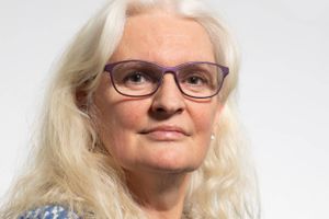 Nye Borgerliges byrådsmedlem i Syddjurs siger til Lokalavisen: »Det er slet ikke sådan, jeg kender Lars.« Hun savner et oplyst og faktuelt grundlag til at kunne udtale sig om Lars Boje Mathiesens dramatiske exit.