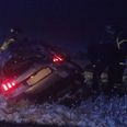 En 18-årig mand fra Herning Kommune kørte galt i et voldsomt solouheld natten til fredag på Ikastvej nær Ilskov. Foto: Presse-fotos.dk