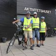 Knud Erik Jensen (forrest) er klar på ugens cykeltur, selvom der denne dag er lidt mandefald på grund af ferie. Foto: Stine Østergaard