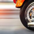 Motorcyklist forbrød sig mod mange færdselsregler.