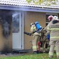 Brandvæsenet mødte talstærkt op. Foto: Presse-fotos.dk.