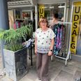 Siden hun som seksårig trådte ind i forældrenes nyindkøbte butik i 1962, har Mariann Thomsen gjort Otto Sørensen til et moderne modehus for modne kvinder – stadig med samme fokus på personlig service og nærvær. Tidligere i 2026 rundede hun de 70 og 15. juli kunne hun fejre 50 års jubilæum. Foto: Lars Norman Thomsen