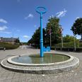 Sven Dalsgaards skulptur 'Nøglen', der nu fremstår nyrenoveret. Foto: Randers Kommune
