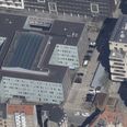 Venstre foreslår, at man sælger Jægergrunden (Værkmestergade 15, Aarhus C). Foto: Skraafoto.dk/Klimadatastyrelsen