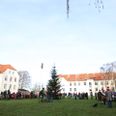 Juletræet på Sølund blev tændt fredag. Foto Sølund