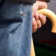 Efter lukningen af Fuglsanggården og demenstilbuddet i Auning er transportafstandene for flere familier blevet længere, påpeger Ælderådet i Norddjurs. Arkivfoto
