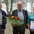 Godsejer på Hevringholm Gods på Djursland, Benny Kirkebække Christensen (i midten) modtog hæder, diplom og blomster, da Hevringholm Gods blev tildelt hæderen Årets Bedste Læreplads 2011 af Jordbrugets Landbrugscenter Aarhus. Elev Tobias Hansen (th) indstillede godset, og fremhævede både Benny Kirkebakke og forvalter Allan Thøgersens andel i sin gode læretid på godset.
