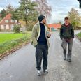 Landsbyen Hyllested Skovgårde har i lang tid arbejdet på at lave et fælles termonet til opvarmning af deres huse. Nu har en politisk beslutning gjort det næsten umuligt, men i den lille landsby giver de ikke op. Foto: Anne Frank Henriksen